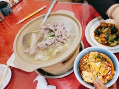 -冯烫烫跷脚牛肉·川菜小馆(武胜西街店)