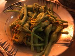 -Cuc Gach Quan Restaurant
