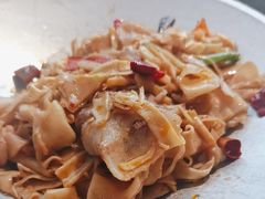 -荷塘秋月·本帮江浙菜(国权路店)