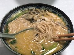 -明呈黄鱼面馆(斜土路店)