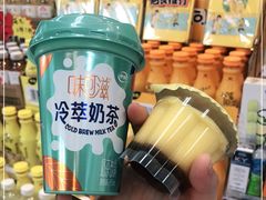 -全家便利店(天目山路三店)