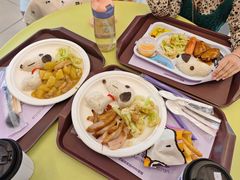 餐饮设施-史努比缤纷世界