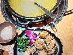 -一朵菌·野生菌探索家火锅(南亚店)