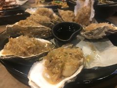 -何师烧烤·香辣蟹·川菜·30年老品牌(太古里旗舰店)