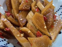 -小球滚滚湘菜馆·烤鱼·口味虾(太平街店)