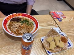 -魔都三兄弟酸辣粉·蘸卤炸串(虹桥万科店)