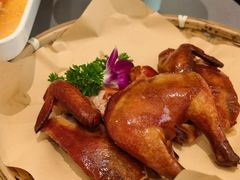 当红脆皮童子鸡-湖锦酒楼(八一路店)