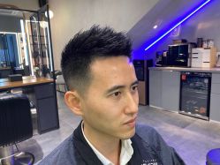 -SEBASTIAN塞巴斯汀