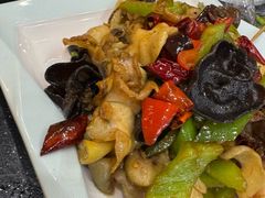 -胶东海鲜大排档(北太平庄店)
