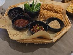 -大张烙馍村·美食地标(泉山店)