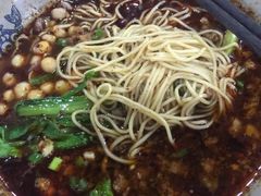-丁丁猫重庆小面(徐州路店)