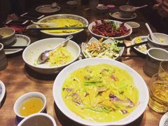 越式咖喱牛腩煲-大头虾越式风味餐厅(光明广场店)