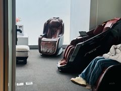 -奔驰上海利星(七宝店)