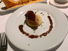 香煎鹅肝-茹丝葵经典牛排馆(上海外滩店)