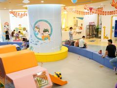 -戊辰亲子游泳俱乐部