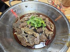 -大众跷脚牛肉馆·非遗传承单位(峨眉山店)