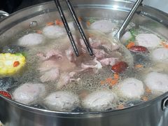 -金龙大四喜牛肉火锅