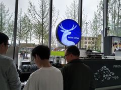 -瑞幸咖啡(绿地锦峰大厦店)