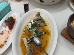 -沪华海鲜大酒楼(南汇店)