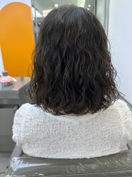 -首脑美发沙龙