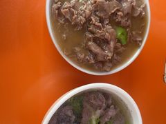 -阿伟牛肉店(东山店)