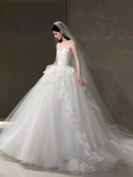 -PAI婚纱礼服设计馆【大牌租赁/高级定制】