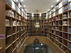 -新华书店(印象城店)