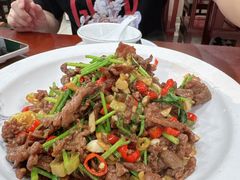 -湖南人家湘菜馆(镇江路店)