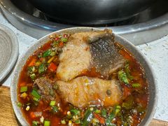 -肖肖酸萝卜鱼火锅(总店)