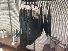 -宁波宝信宝马4S店(江北日湖店)