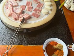 -老姐石板烧烤+铜炭火锅(总店)