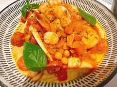 -潮一不贰·法式甜品·生日蛋糕·西式简餐(外滩店)