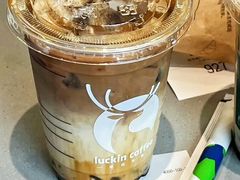 -瑞幸咖啡(大润发龙华店)