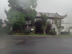 -慈城服务区-停车场