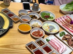 -喜来稀肉(北外滩白玉兰广场店)