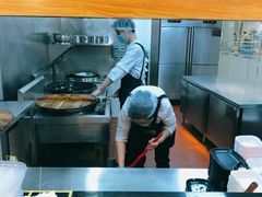 -小杨生煎(金山百联购物中心3楼店)