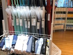 -名创优品(江南新地店)