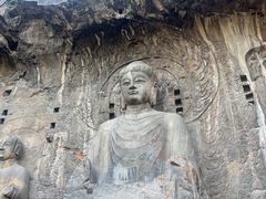 -龙门石窟