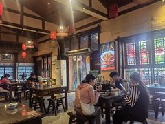 -富正毅三下锅·湘西韵味(天门山索道店)