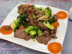 西兰花炒牛肉-凤城康记饭店