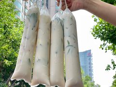 -李与白包子铺(桐梓林店)