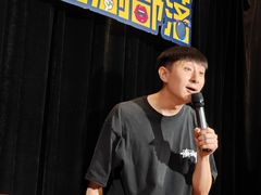 -喜剧部落脱口秀(三里屯工体店)