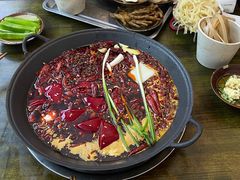-黄潇洒老火锅(九眼桥宏济巷店)