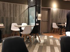 大堂-肯德基(东安路站店)