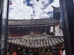 -桥边小楼·手工云南菜·古城观景小楼