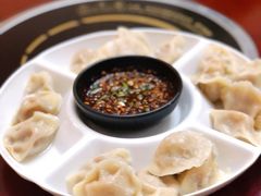 -茅台镇网红溶洞餐厅·茅帮菜馆