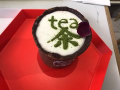玫瑰奶盖茶饼干杯-茶是一枝花泡茶店