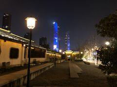 -南京眼步行桥