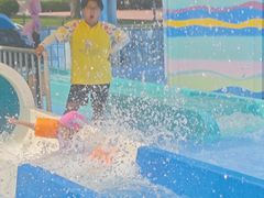 -欢乐水魔方水世界