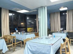 -崴海渔村(虹梅路店)